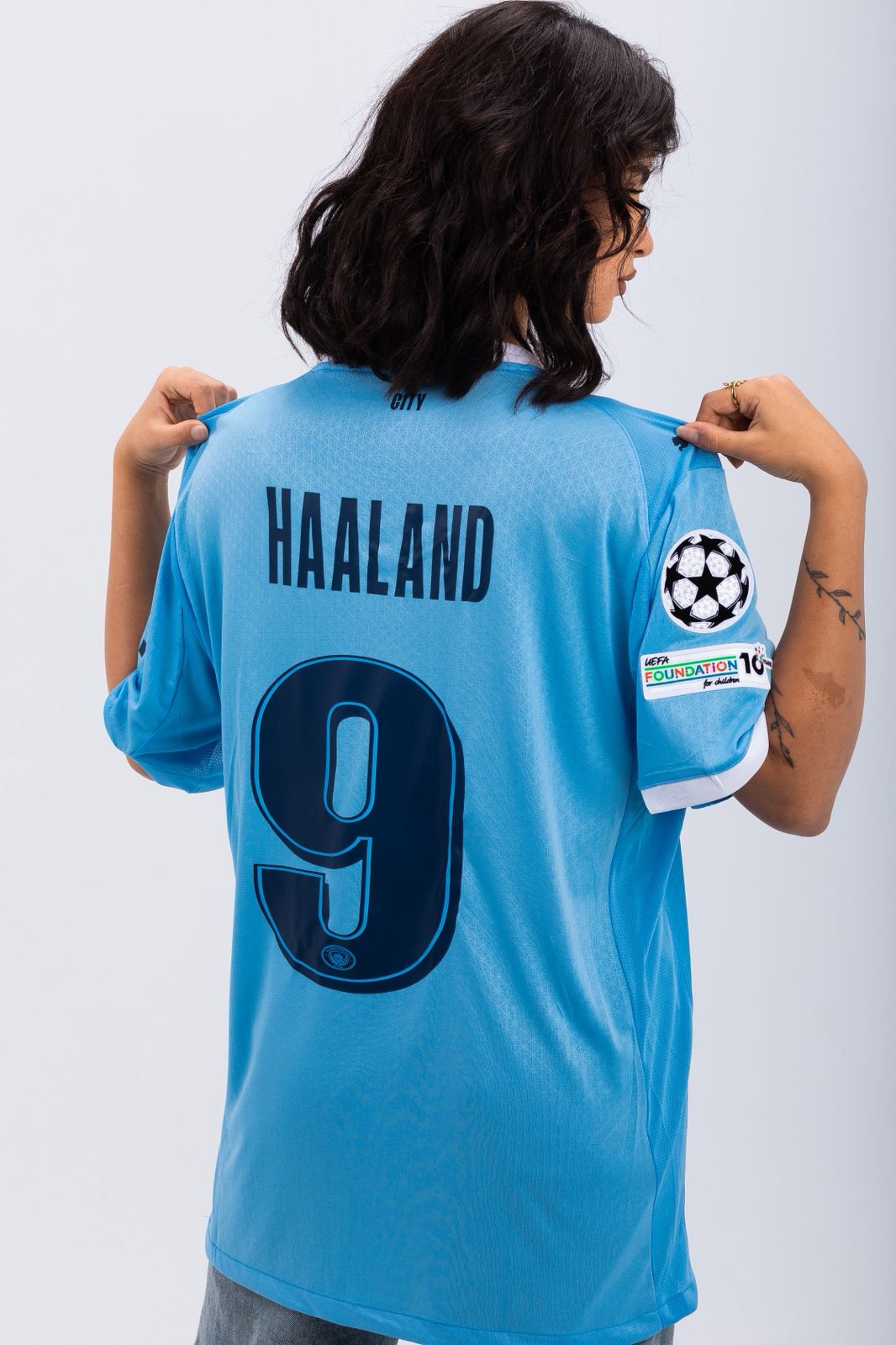 Man City  Players' Edition Shirt featuring HALAND
