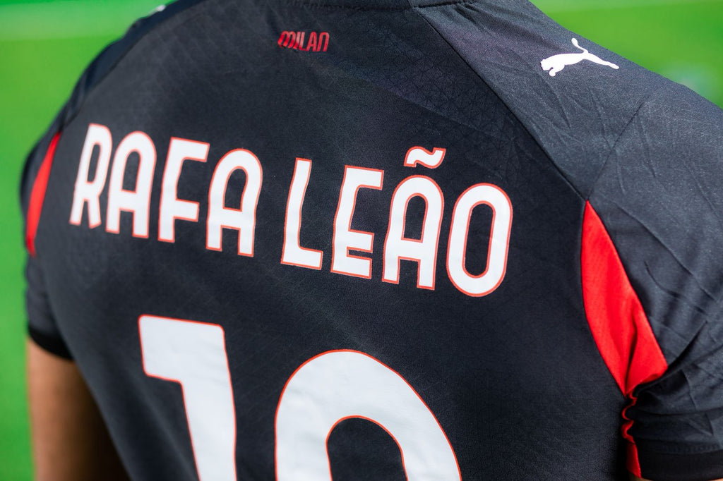 AC Milan  Players' Edition Shirt featuring Lião