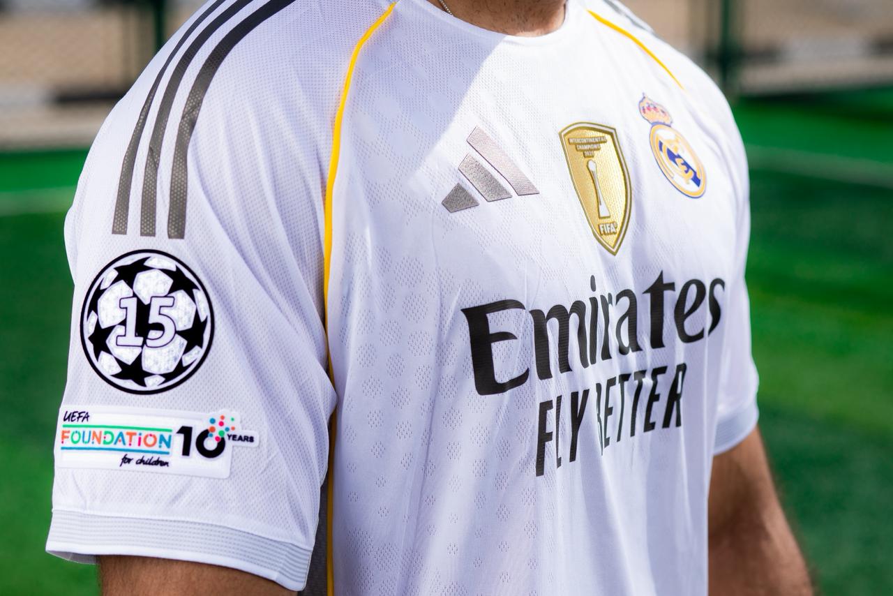 Real Madrid Players' Edition Shirt featuring* Kylian Mbappé