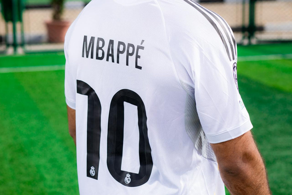 Real Madrid Players' Edition Shirt featuring* Kylian Mbappé